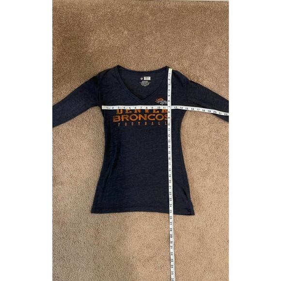 Women’s NFL Denver Broncos Blue T-Shirt Size S/C/P - Picture 4 of 5
